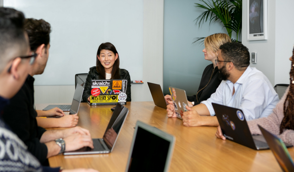 Business Administration vs Business Management – What’s the difference? 